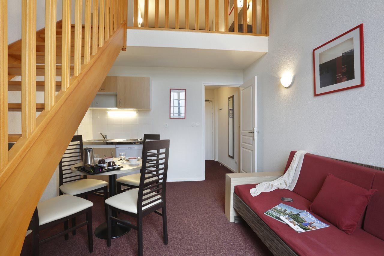 Comfort Suites & Vacanceole Les Demeures Champenoises Επερνέ Εξωτερικό φωτογραφία