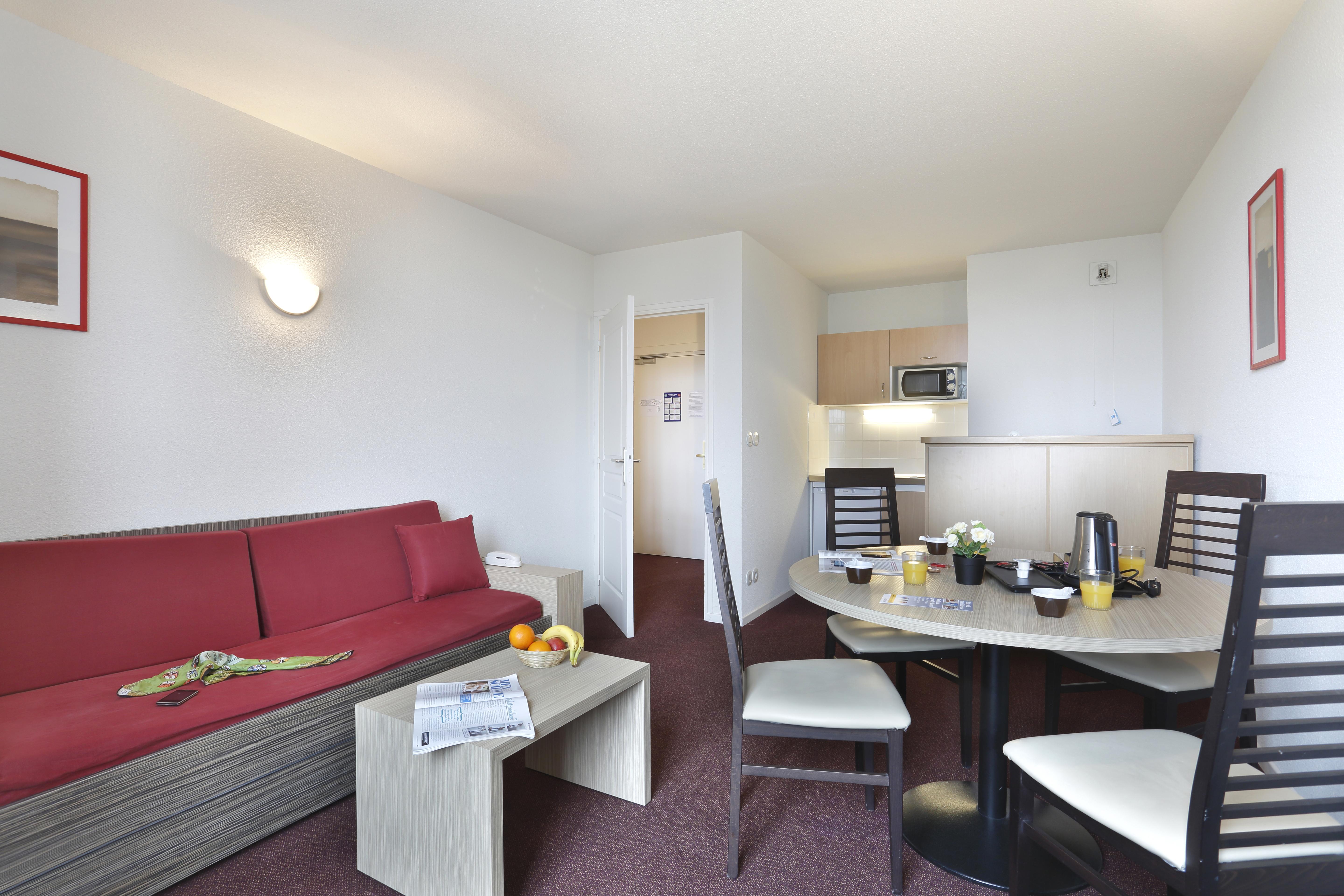 Comfort Suites & Vacanceole Les Demeures Champenoises Επερνέ Εξωτερικό φωτογραφία
