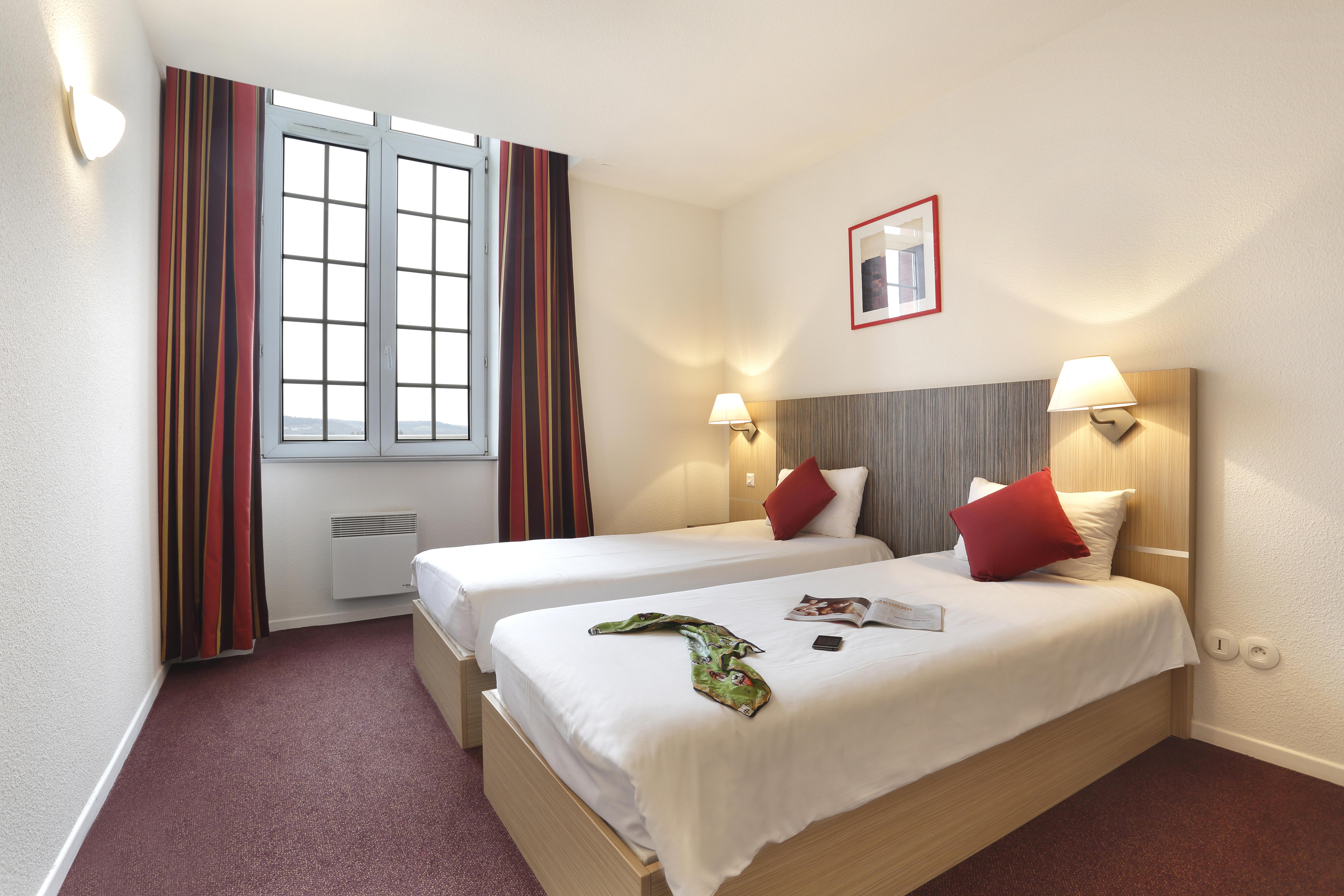 Comfort Suites & Vacanceole Les Demeures Champenoises Επερνέ Εξωτερικό φωτογραφία