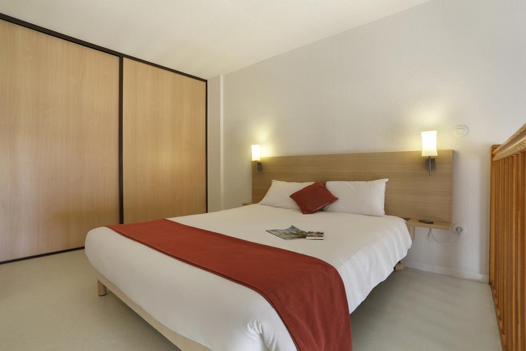 Comfort Suites & Vacanceole Les Demeures Champenoises Επερνέ Εξωτερικό φωτογραφία